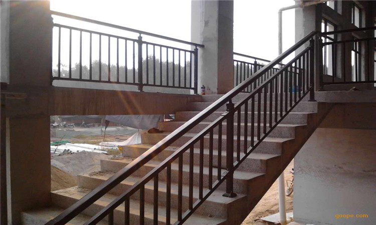 п��¥�ݷ���